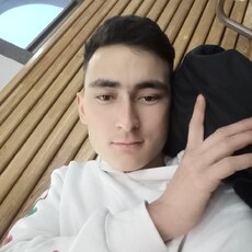 Арсений, 24, Сычёвка