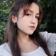 Лиля, 19, Биробиджан