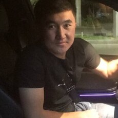 Артемий, 23, Мытищи