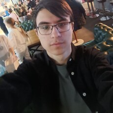 Витя, 20, Таруса