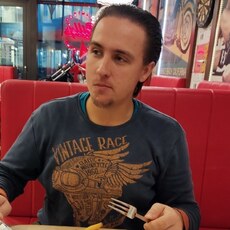 Кирилл, 25, Осташков