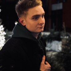 Вадим, 21, Трёхгорный