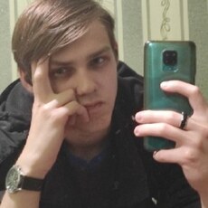 Аркадий, 25, Торез