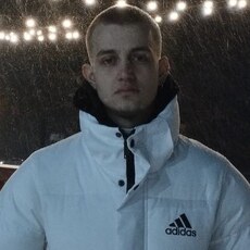Тарас, 21, Похвистнево