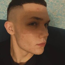 Семён, 21, Усть-Илимск