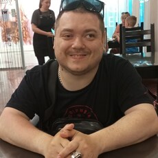 Анатолий, 38, Урень