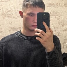 Юра, 24, Порхов