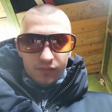 Эдуард, 28, Николаевка