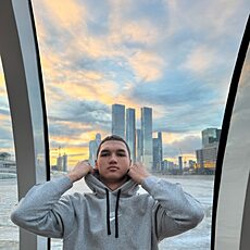 Остап, 19, Козловка