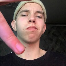 Давид, 20, Мураши