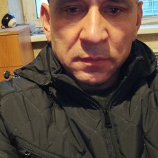 Валерий, 44, Кизел