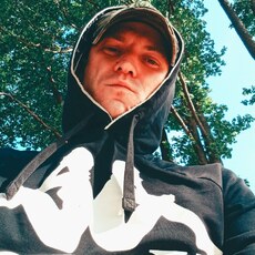 Лёня, 33, Кедровый