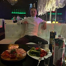 Слава, 21, Аткарск