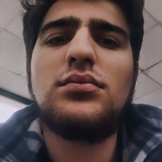Артёмий, 21, Льгов