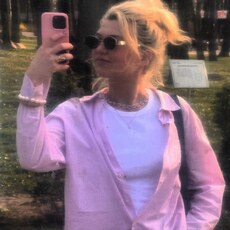 Елена, 20, Углегорск (ДНР)