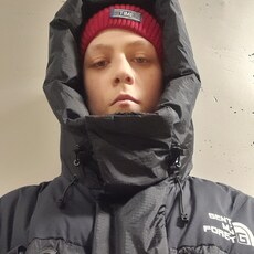 Лёня, 21, Талица