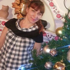 Ульяна, 48, Докучаевск