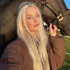 Ксюша, 19, Качканар