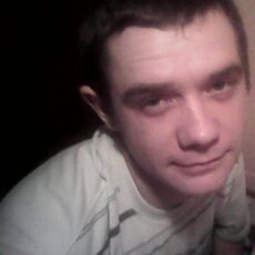 Ярослав, 43, Артём