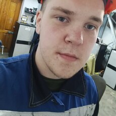 Слава, 25, Красноярск