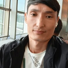 Эрик, 27, Гудермес