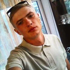 Павел, 27, Красный Холм