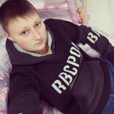 Полина, 30, Сурск