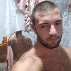 Евгений, 26, Нефтегорск