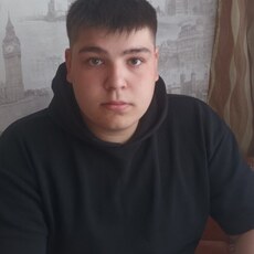 Владимир, 20, Сусуман
