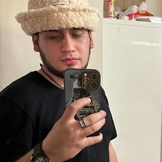Слава, 22, Зугрэс