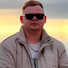 Веня, 23, Дзержинск (ДНР)