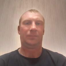 Никон, 40, Белый