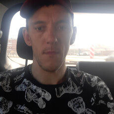 Богдан, 37, Оленегорск