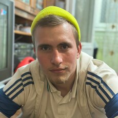 Рома, 20, Киров (Калужская область)