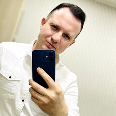 Илья, 38, Магадан