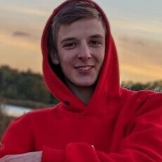 Елисей, 19, Усмань