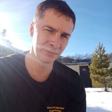 Павел, 32, Магадан
