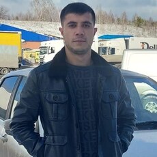 Артур, 25, Енакиево
