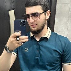 Артемий, 27, Новоульяновск