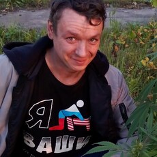 Юлиан, 39, Елизово