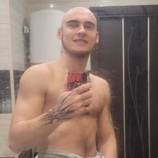 Фёдор, 23, Сосногорск