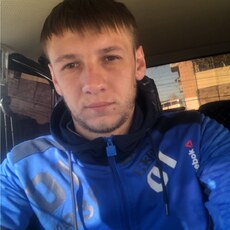 Юрий, 29, Красноармейск (ДНР)