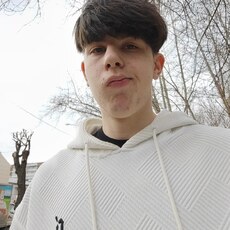 Ян, 20, Лосино-Петровский