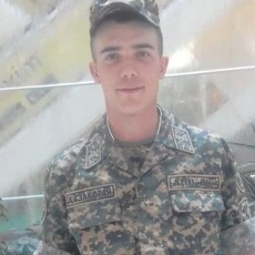 Мирон, 25, Сенгилей