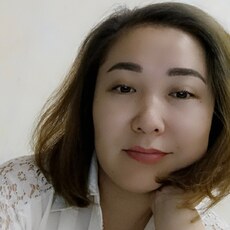 Янина, 38, Кировское