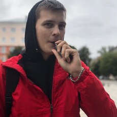 Адам, 21, Омутнинск