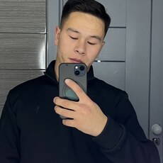 Роман, 23, Апатиты