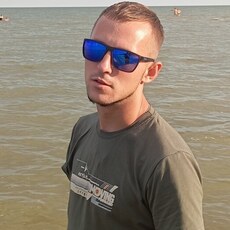 Женя, 29, Саяногорск