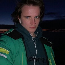 Роман, 28, Куса