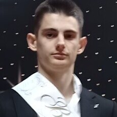 Рома, 20, Новокузнецк
